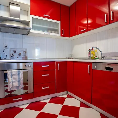 Panorama Point Apartment *