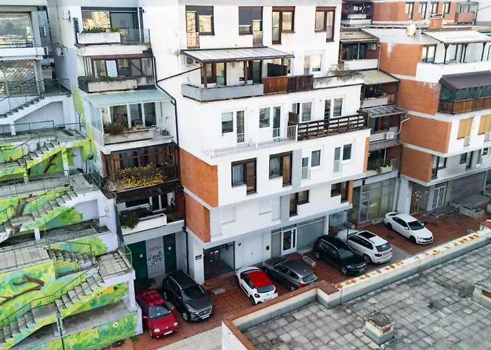 Panorama Point Apartment *