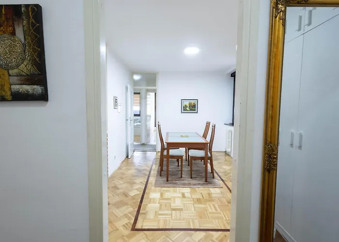 Panorama Point Apartment