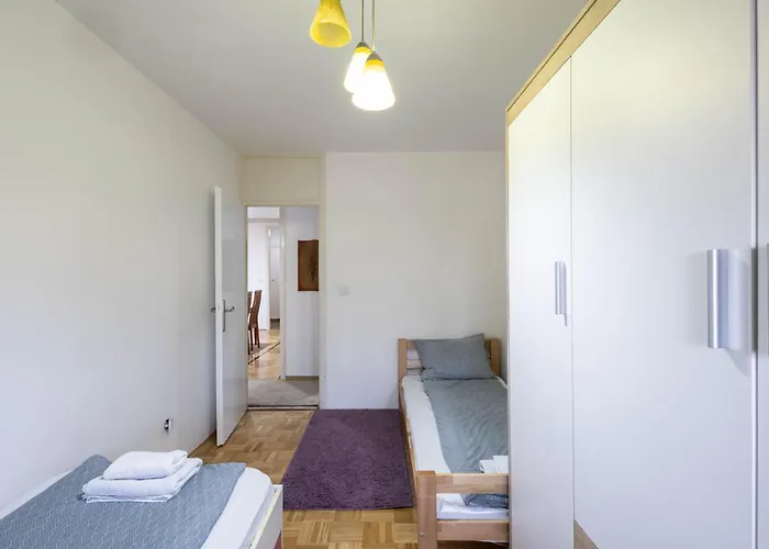 Panorama Point Apartment